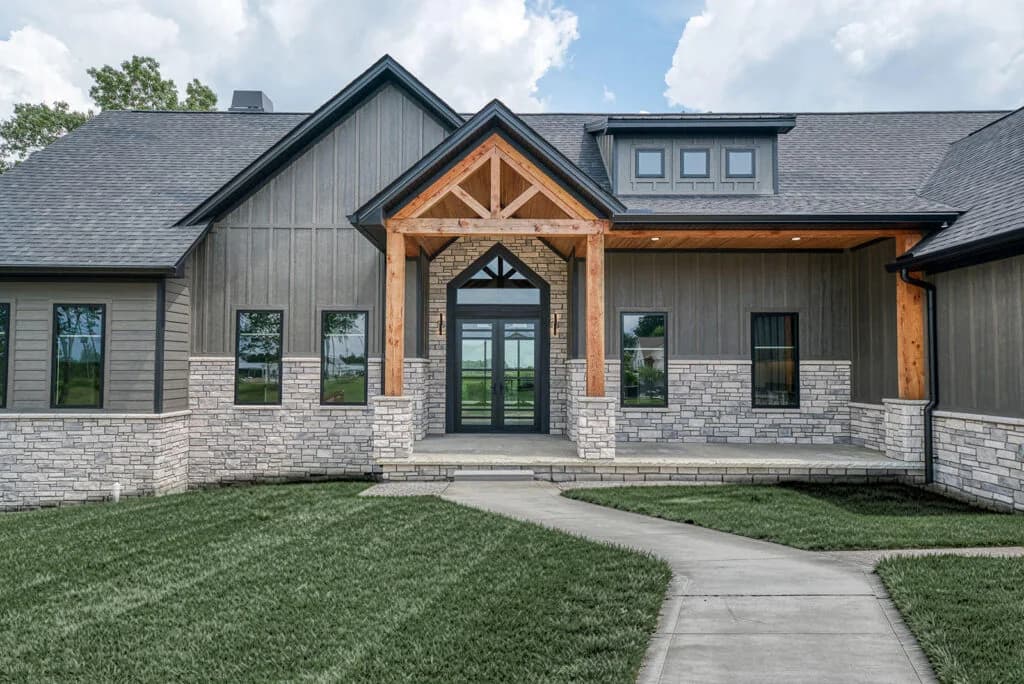 DiamondKote-finished siding on a Twin Cities home