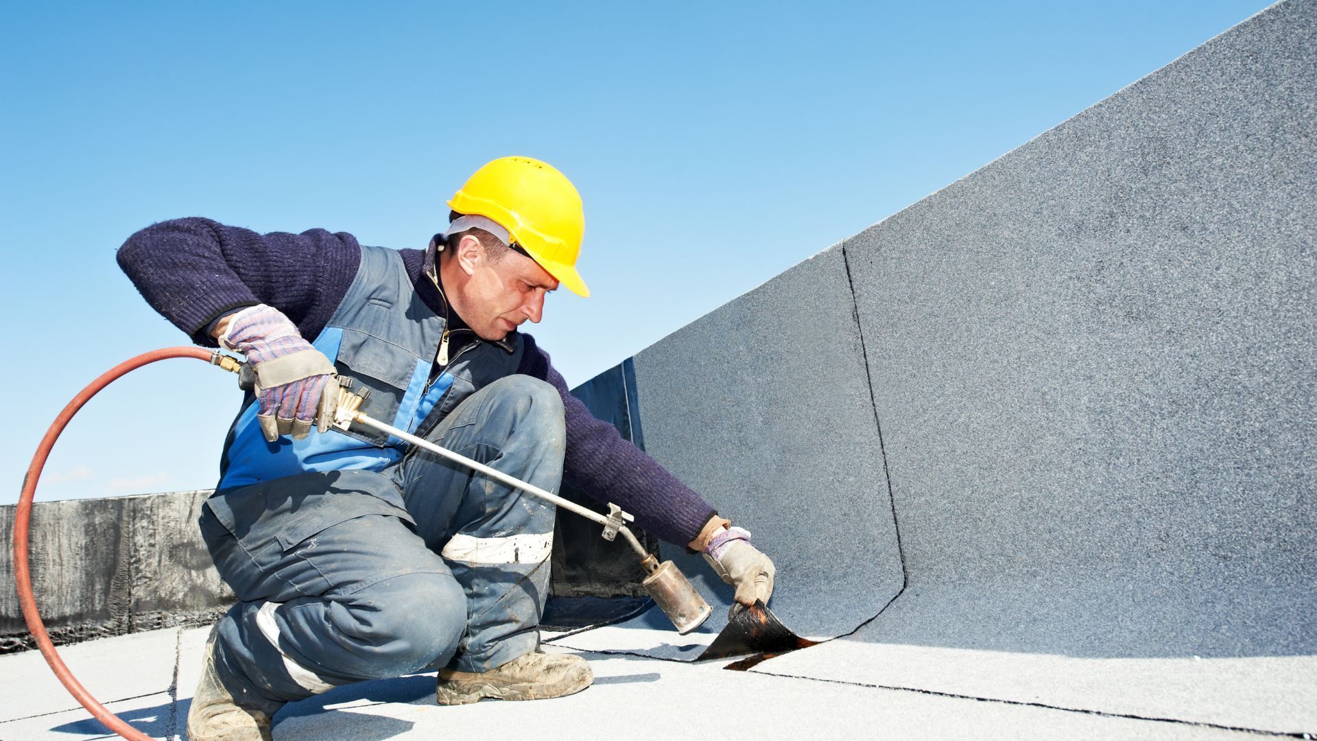 Commercial Flat Roof Replacement in the Twin Cities: Office, Warehouse & Retail